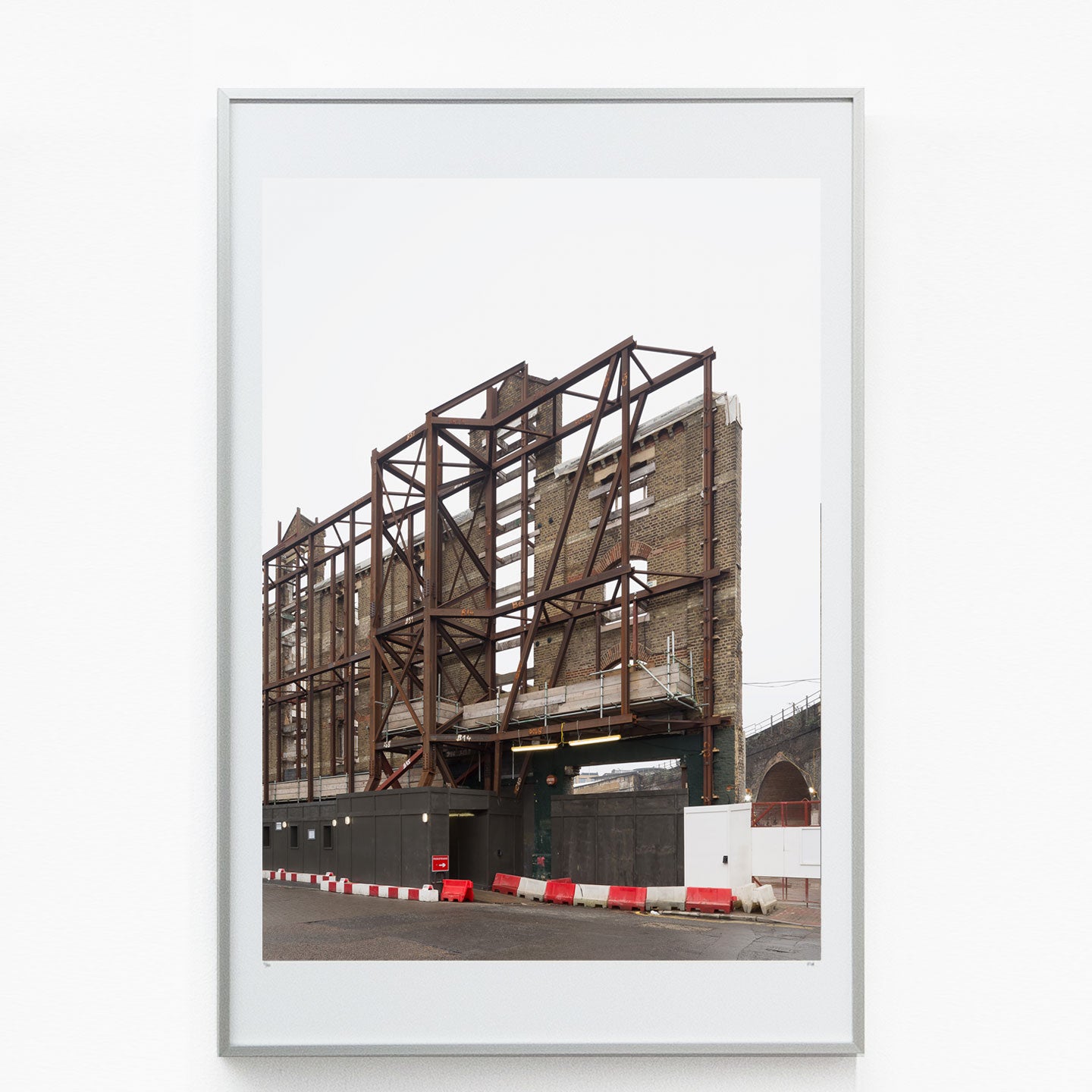 Estructuras Insostenibles (Unsustainable Structures 5)